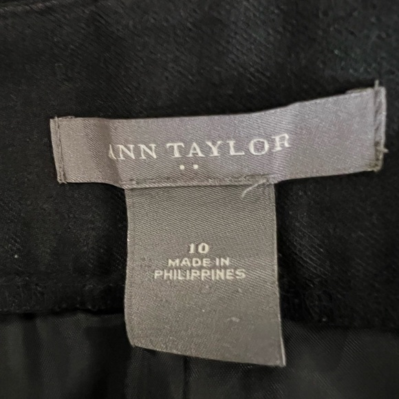 280. Ann Taylor Cuffed Classic Charcoal Grey Trousers Size 10 - Picture 6 of 8